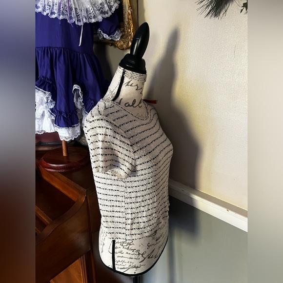 🤍 Forever 21 Soft Stretchy Cropped Top Made in USA Size M - Picture 2 of 6